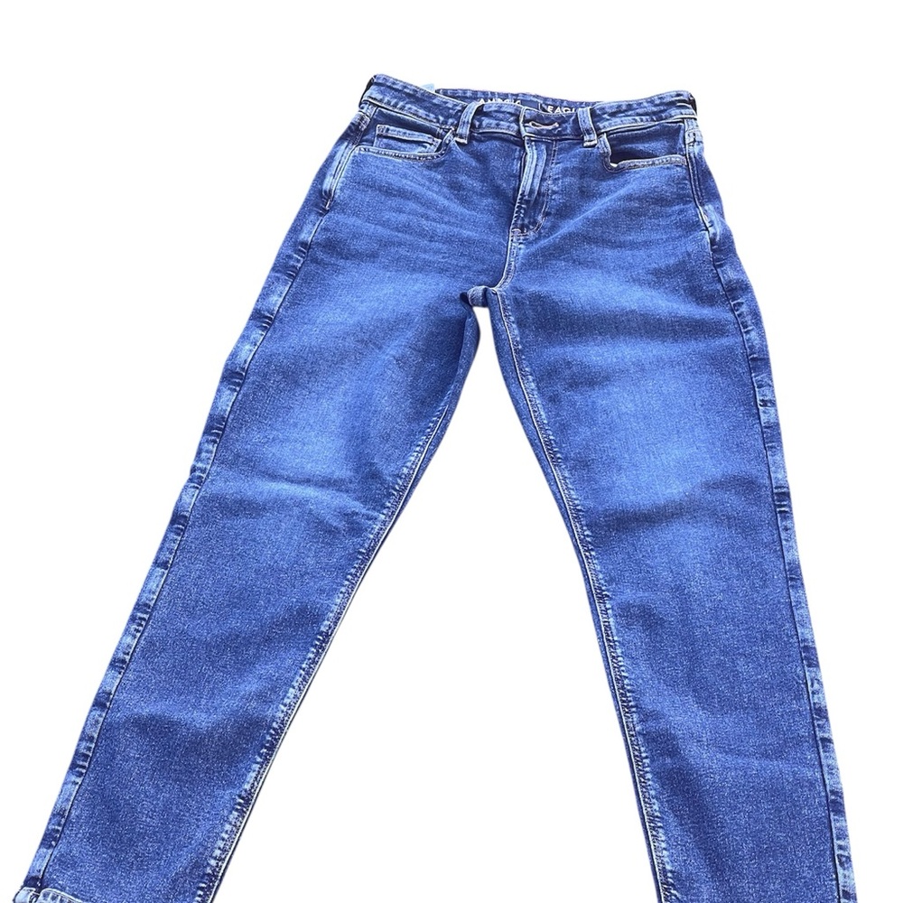 American Eagle blue jeans for women, size 4

reference to photos comfortable - Picture 9 of 17